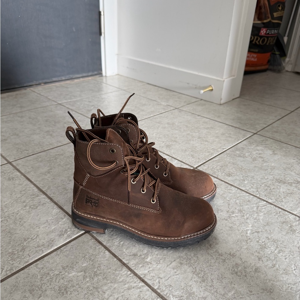 Timberland women’s steel toeDark Brown Lace-Up Boots